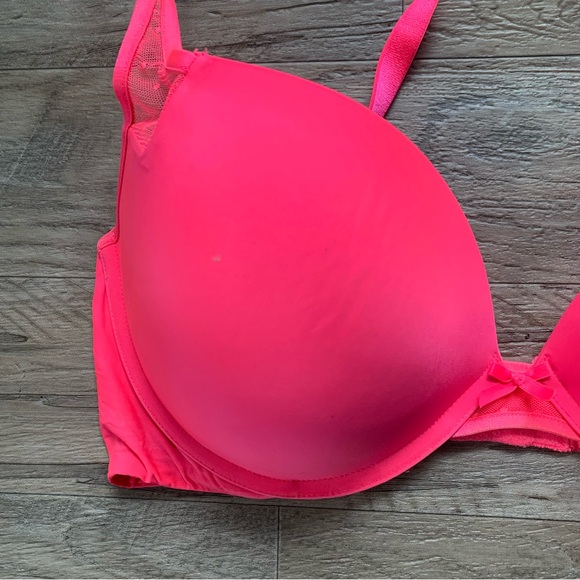 Victoria Secret Neon Push Up Bra - Picture 3 of 12